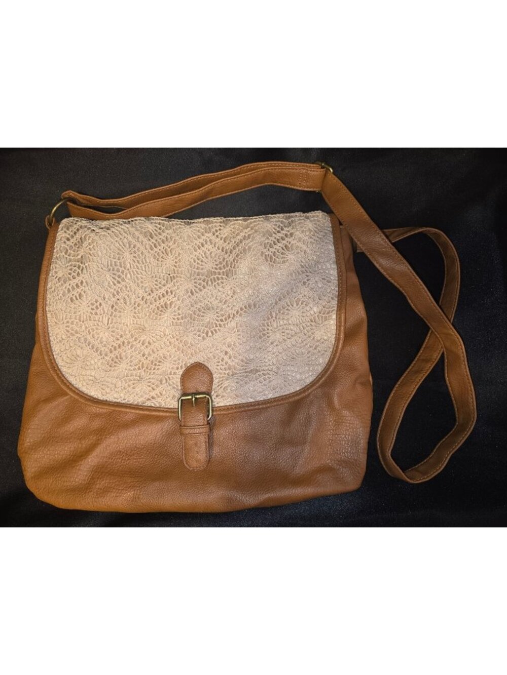 Rue21 Womens Tan Crossbody Bag With Lace Flap & Adjustable Strap